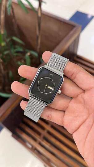 A picture of Watches available 0679806905