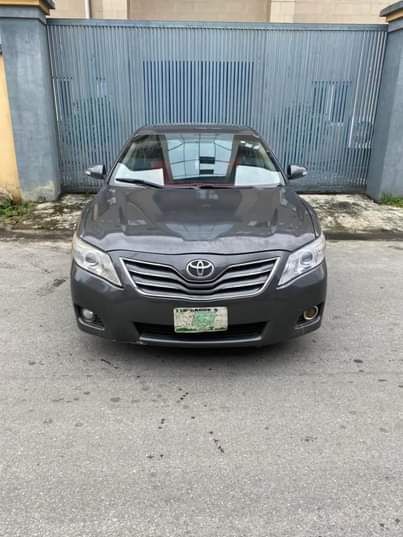 A picture of Distress Sale Extremely clean Toyota Camry 2010 venza engine Please