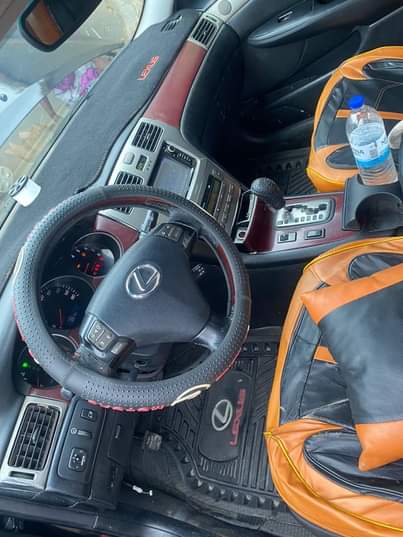 A picture of Lexus es330 04