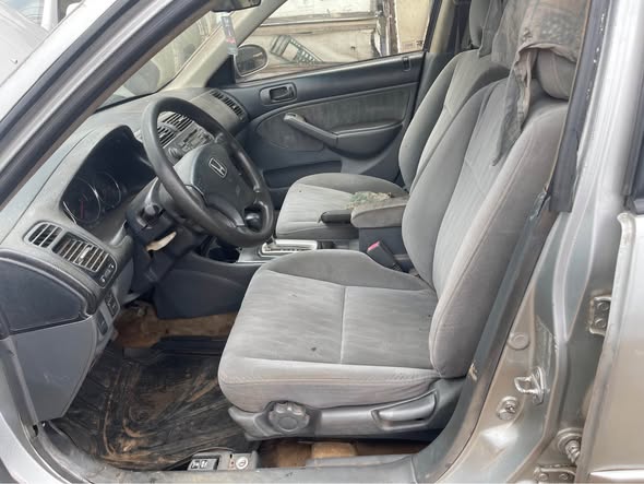 A picture of Neat Nigeria used Honda civic 2004 model