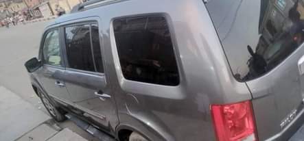 A picture of HONDA PILOT 2010