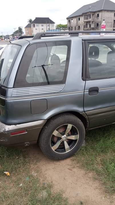 A picture of Very sharp and clean Mitsubishi space wagon Engine good Gear