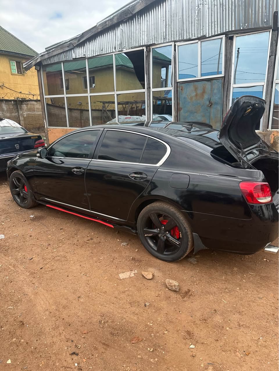 A picture of Car for sell