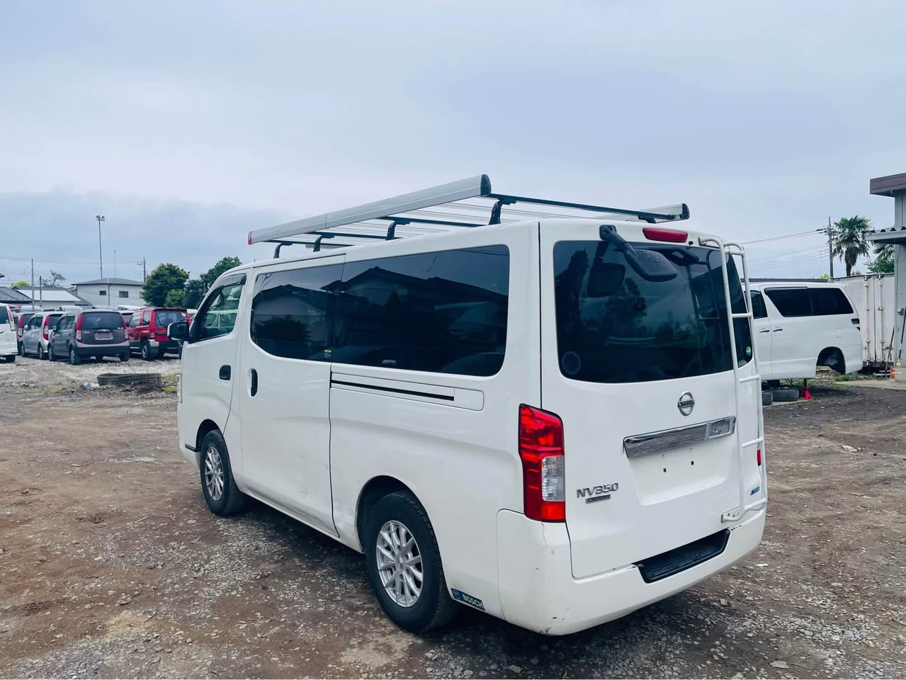 A picture of NISSAN CARVAN NV350 LONG Chassis DIESEL