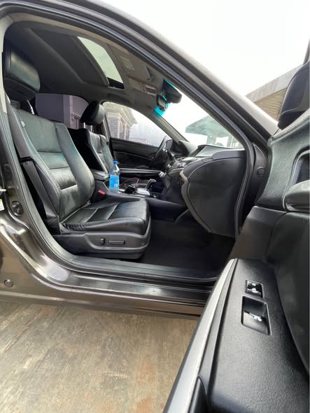 A picture of 2014 Crosstour