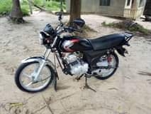 A picture of X Presss inauzwa vibar vyote vipo bei 1450000 coll 0620216607