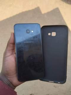 samsung j4