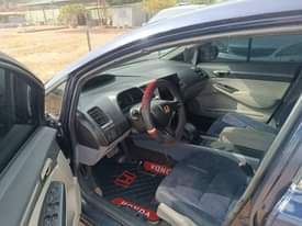 A picture of Honda Civic 2007 OWNER NEEDS MONEY TO CLEAR IS BILLS