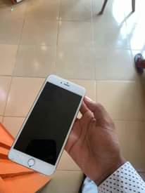 A picture of IPhone 6 plus 64gb storage