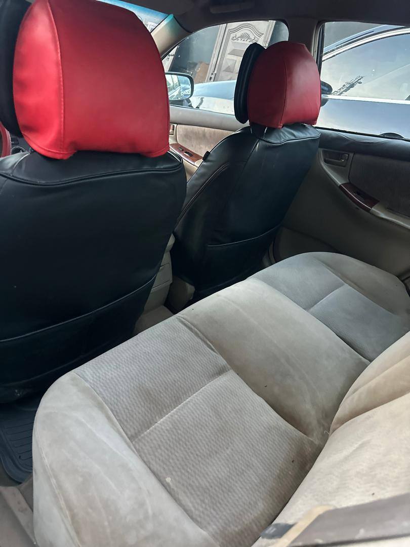 A picture of 2005 Toyota Corolla