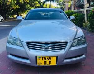 A picture of TOYOTA MARK X