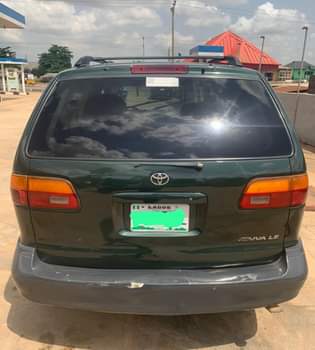 A picture of Registered Toyota sienna 08032583542