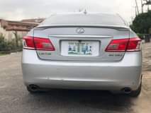 A picture of Super Clean Lexus ES 350 2010