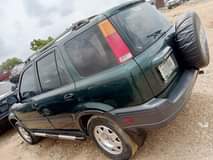 A picture of Honda CR V