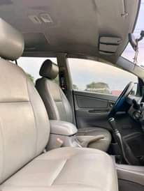A picture of Clean Toyota Innova 2005 model