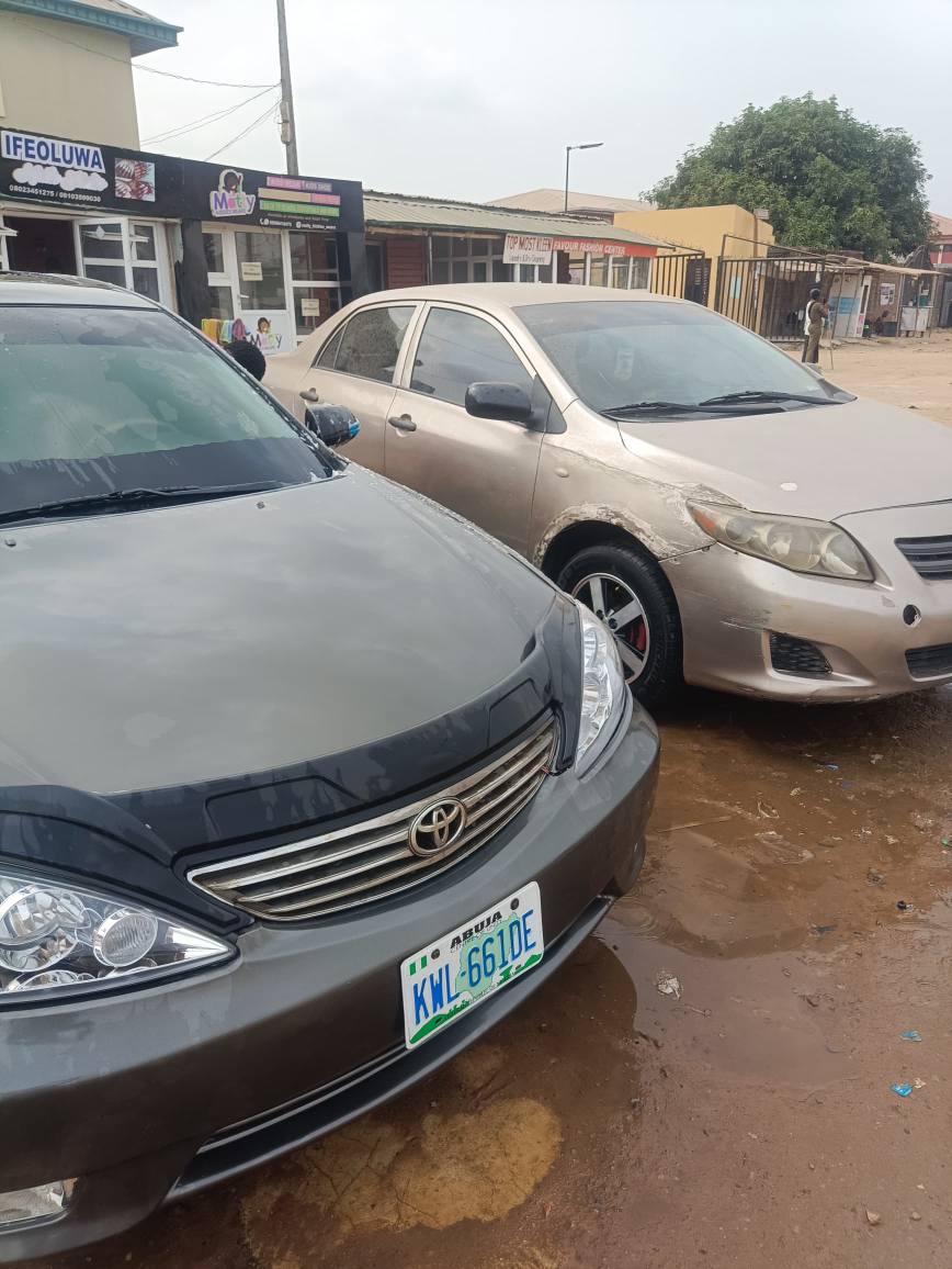 A picture of Toyota camry 04 Direct owner SALE SWAP