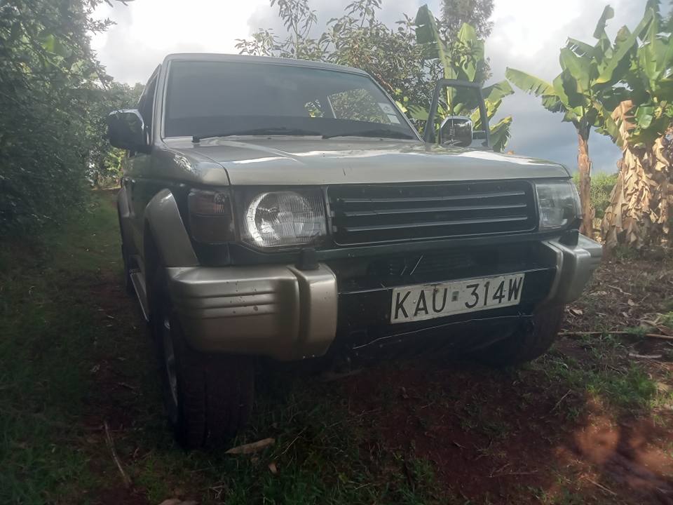 used mitsubishi pajero