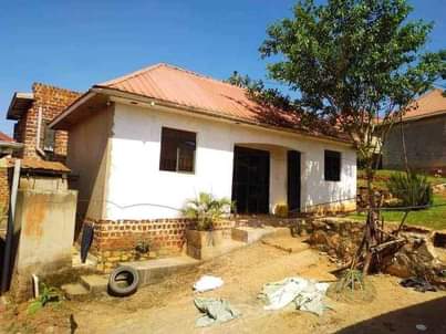 A picture of Simple house on quick sale at 25m shs only. Located