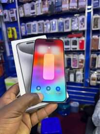 A picture of iphone 15pro max USA at 3m call on 0753430863