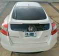 A picture of Honda crosstour few months used Engine and gear sound including