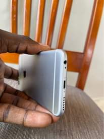 A picture of iPhone 6s