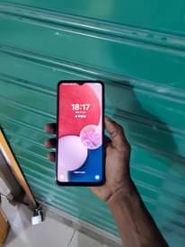 A picture of SAMSUNG GALAXY A13