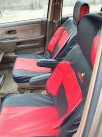 A picture of 2004 HONDA CRV JEEP 2004 Honda CRV SUV