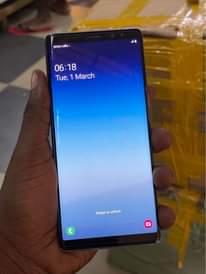 A picture of At 300k note 8 with an invisible line 64gb 6gb