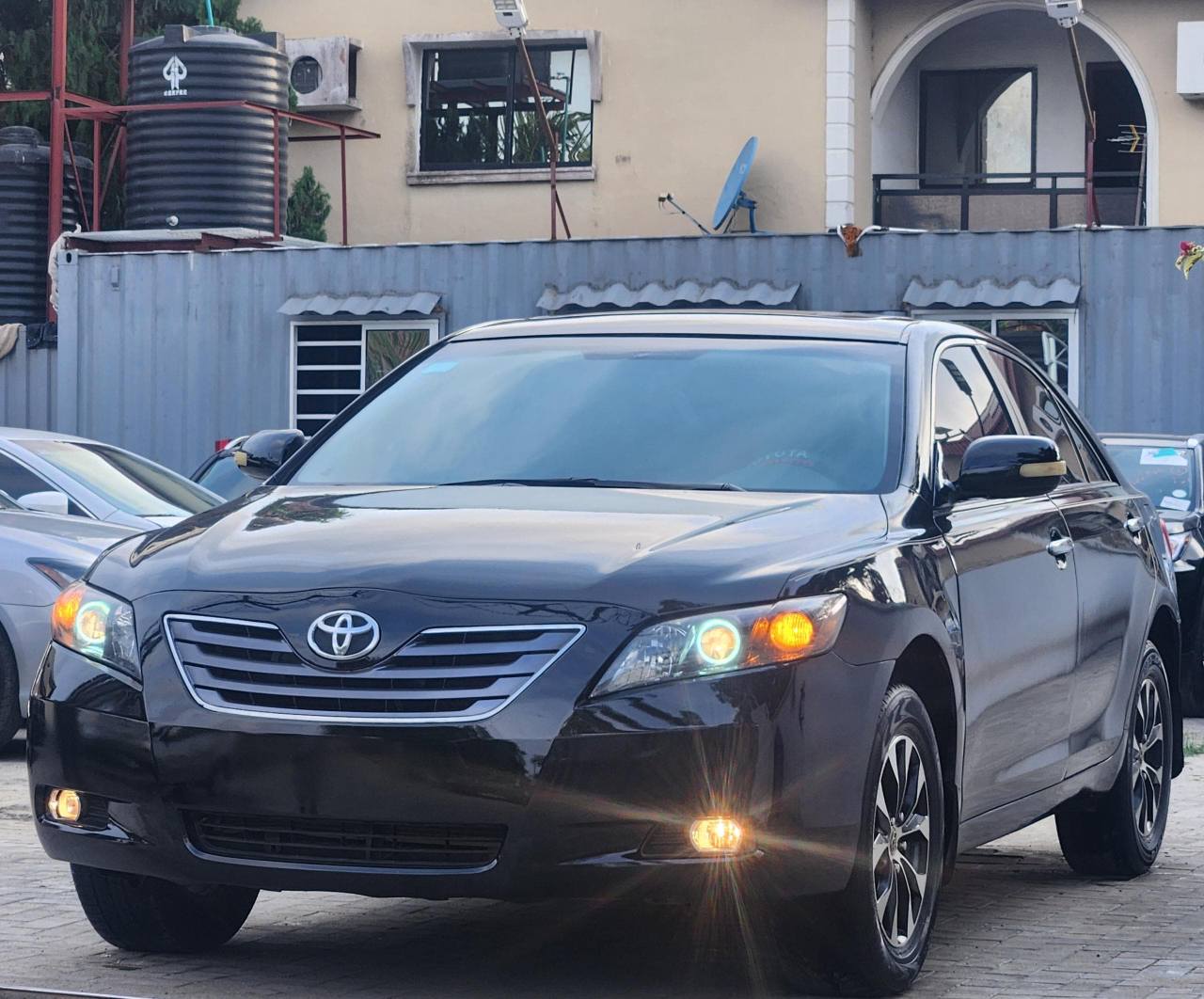 A picture of Toyota Camry XLE