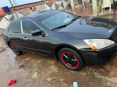 A picture of Honda Accord 2005 model Neatly Baked with everything working perfectly