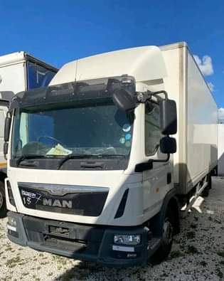 trucks