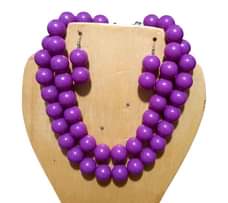 A picture of Beads necklaces