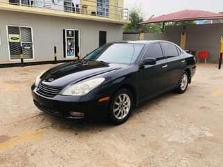 A picture of Lexus es3330 2006