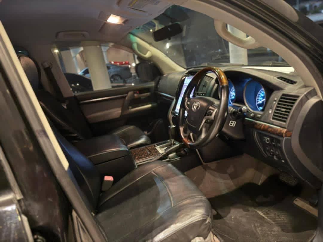 A picture of Toyota land cruiser