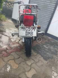 A picture of Haojue inauzwa aina kipengele chochote bei pow Bei 1 350