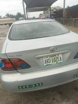 A picture of 2004 Lexus Toyota E300