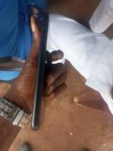 A picture of It s my personal phone just want to upgrade