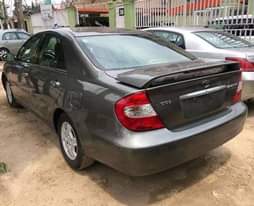 A picture of 2004 Toyota Camry
