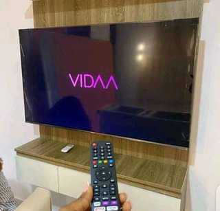 A picture of Nauza Hisense inchi 43 full box LED TV TSH 320