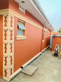 A picture of 3 bedrooms house 2 double rooms