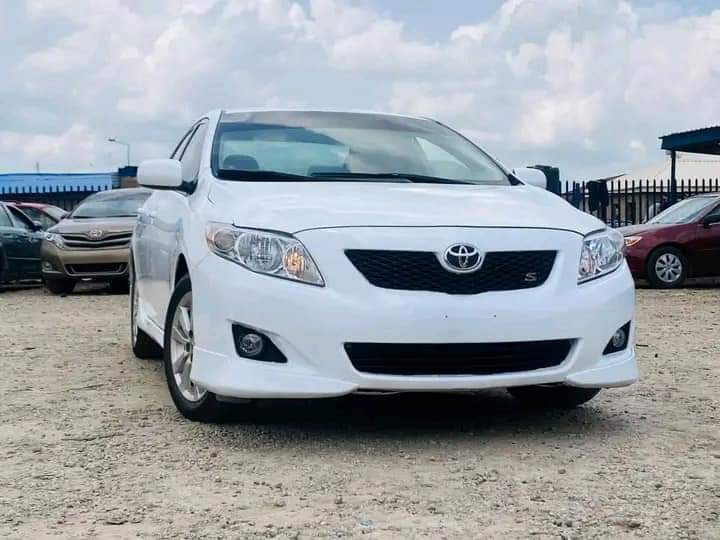 A picture of 2010 Toyota Corolla sports coming with the complete document just