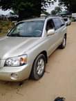 A picture of DISTRESS SHARP 2004 Toyota Highlander with AC NOW SELLING 1.750M