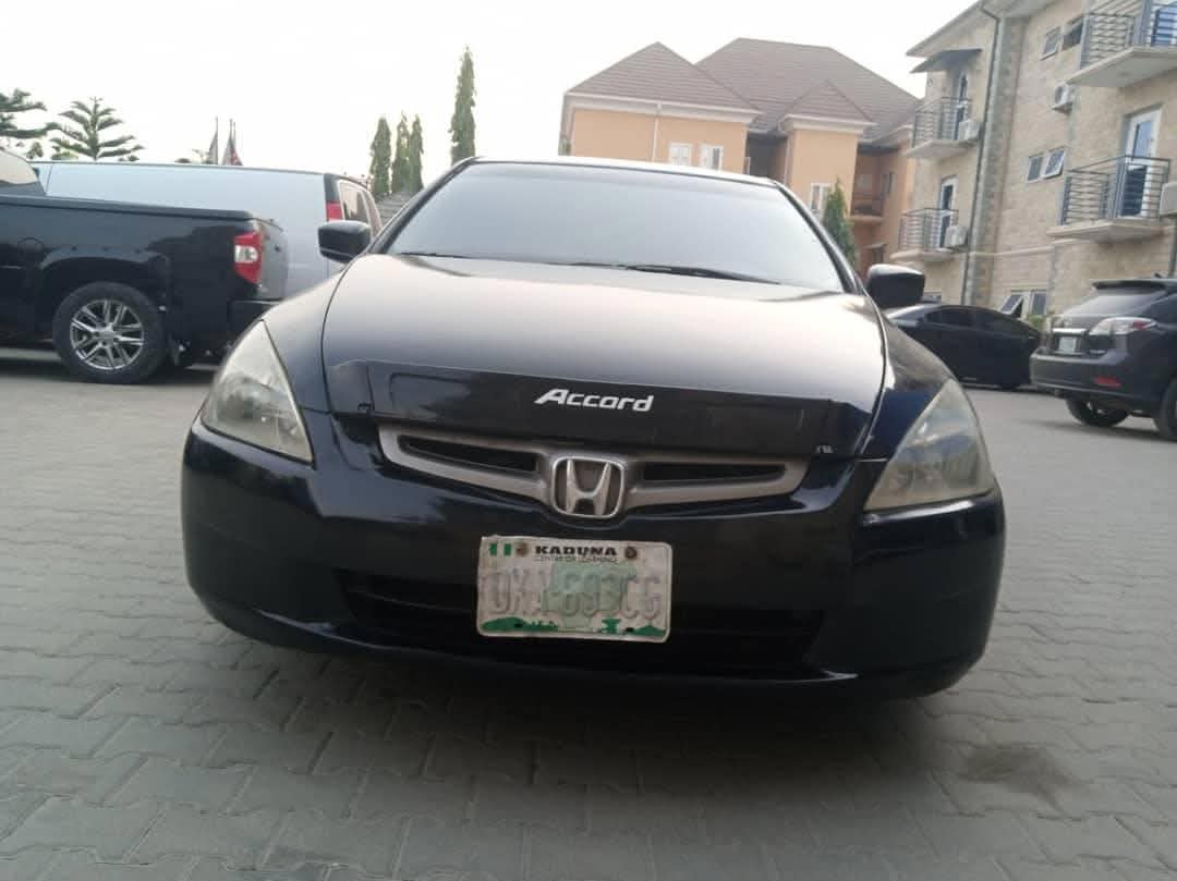 A picture of 2004 Honda accord