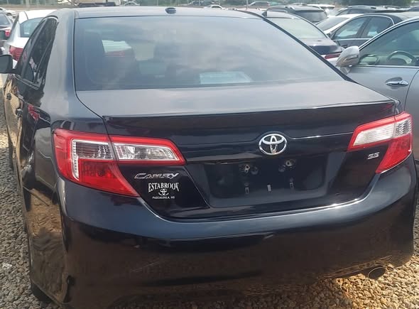 A picture of Toyota Camry 2013