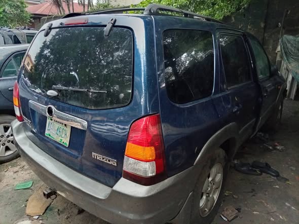 A picture of Super distress sales registered Mazda tribute 2008 model