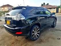 A picture of TOYOTA HARRIER 240G