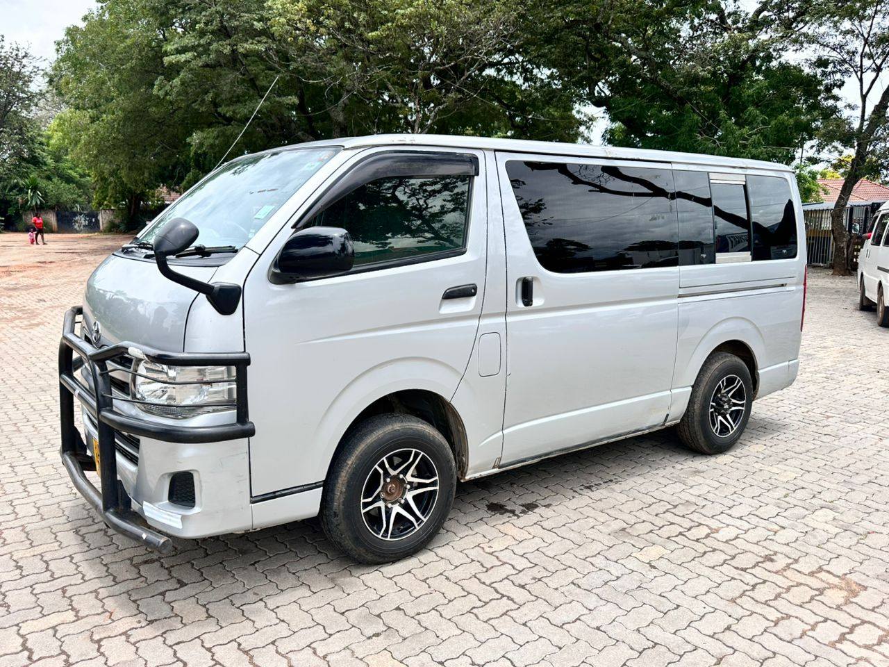 used toyota hiace