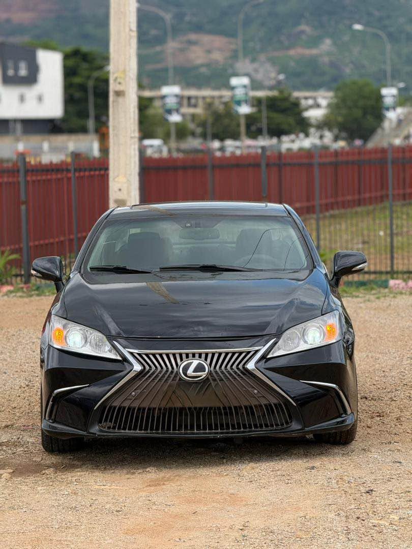A picture of Es350