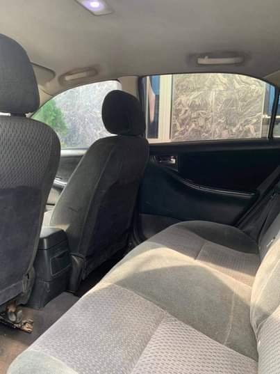 A picture of Distress alert 2006 Belgium standard Toyota Corolla S first body