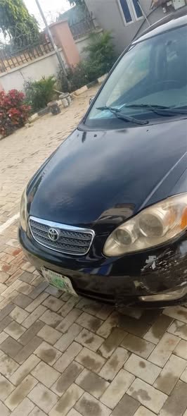 A picture of Toyota Corolla mode 04 carefully used engine and gear untempered
